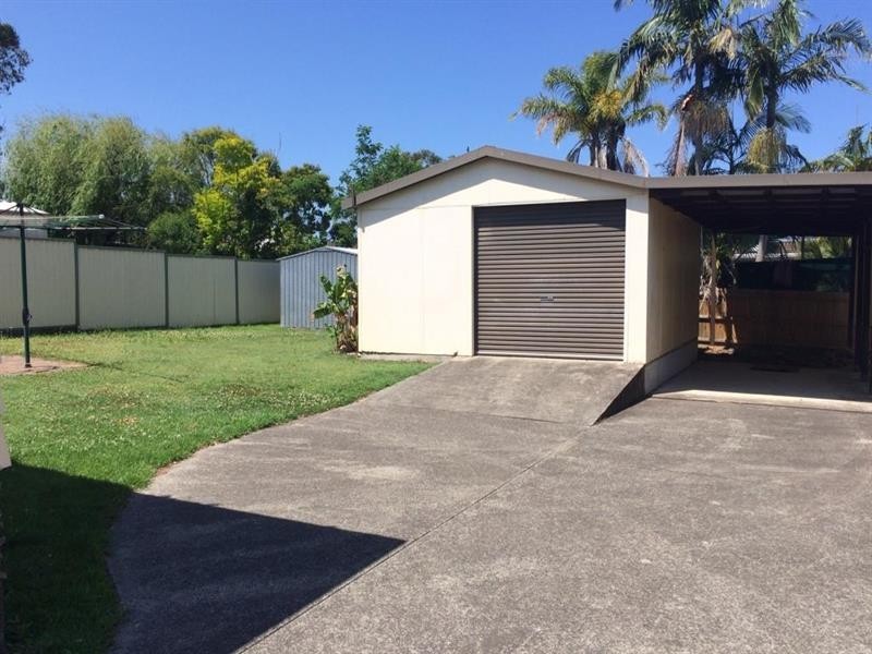 33 McCrea Bvd, San Remo NSW 2262