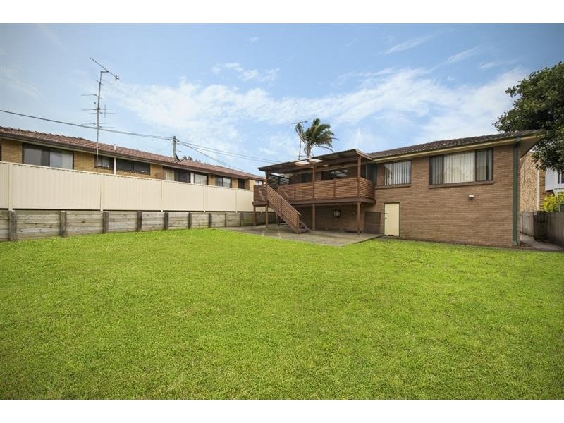 38 Leichhardt St, Gorokan NSW 2263