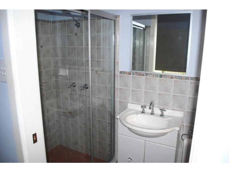 3 Clucas Avenue, Gorokan NSW 2263