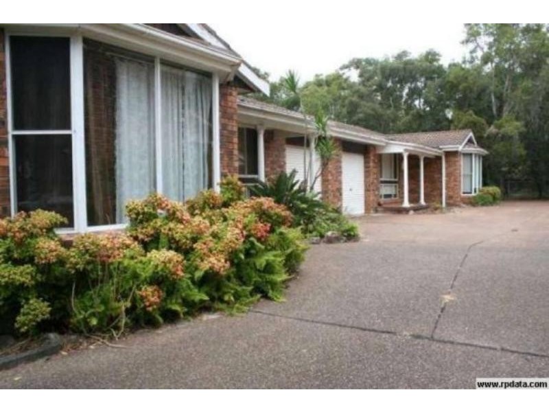 4 Vimiera Cl, Norah Head NSW 2263