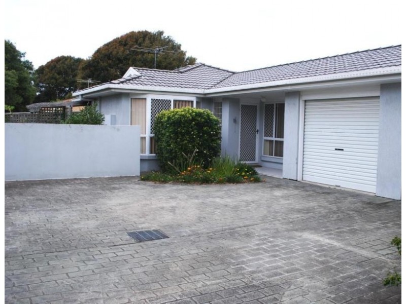 2/335 Main Rd, Noraville NSW 2263