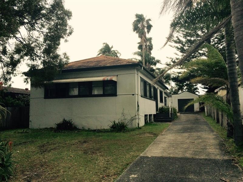 20 Crossingham St, Toukley NSW 2263