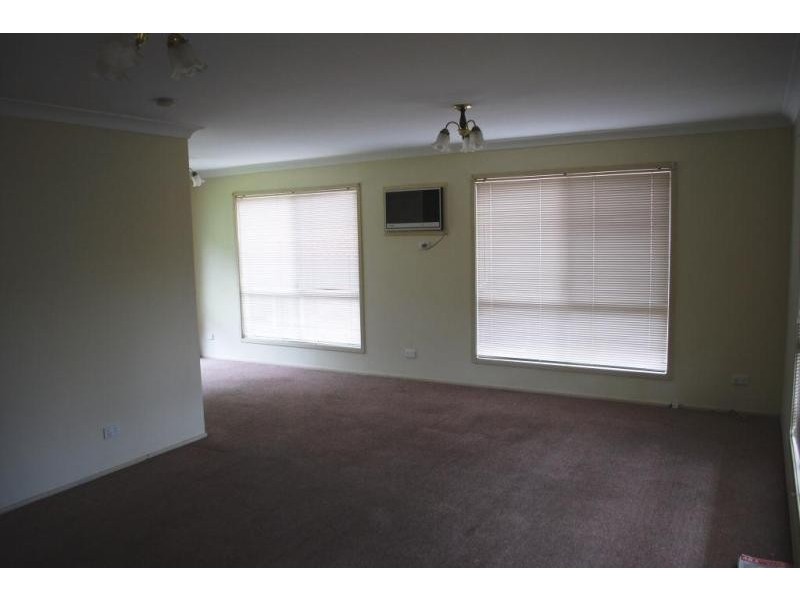 11 Callen Avenue, San Remo NSW 2262