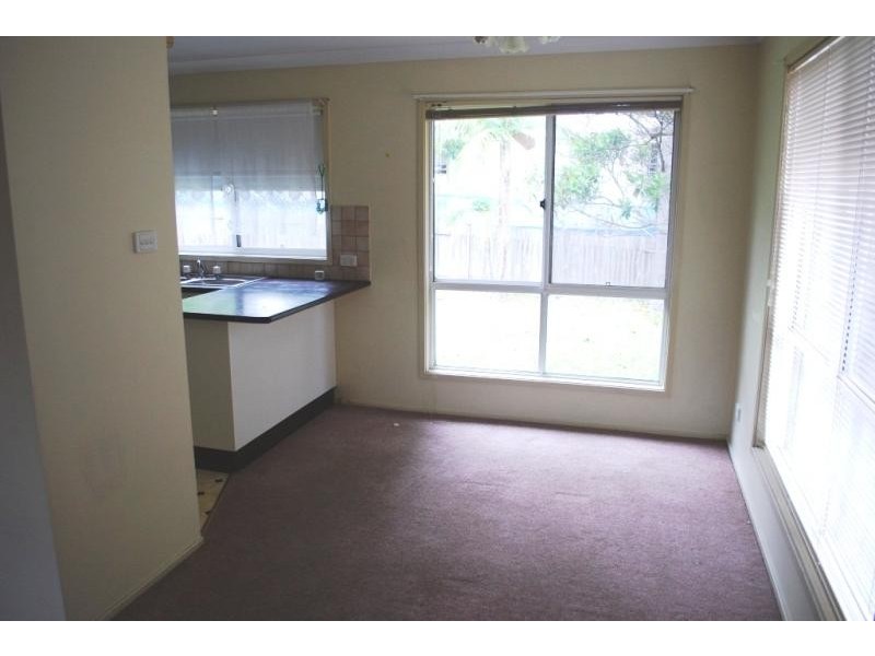 11 Callen Avenue, San Remo NSW 2262