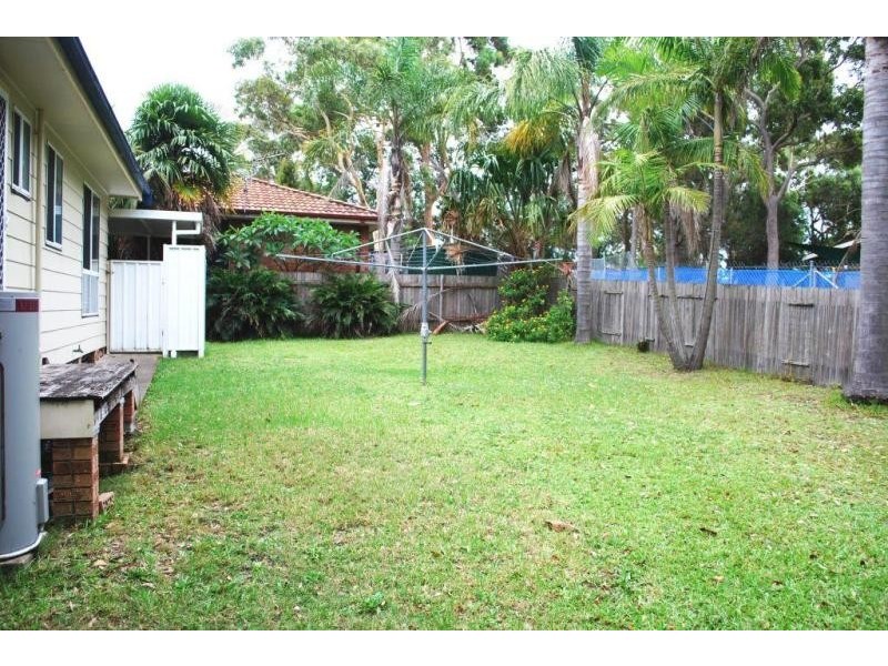 11 Callen Avenue, San Remo NSW 2262