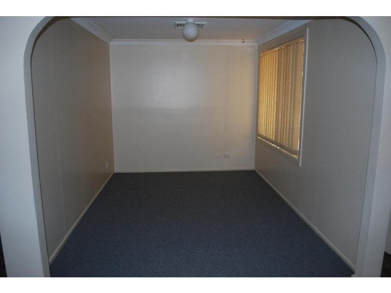 27 Karangal  Cres, Buff Point NSW 2262