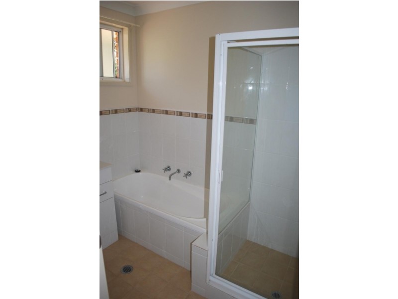 27 Karangal  Cres, Buff Point NSW 2262