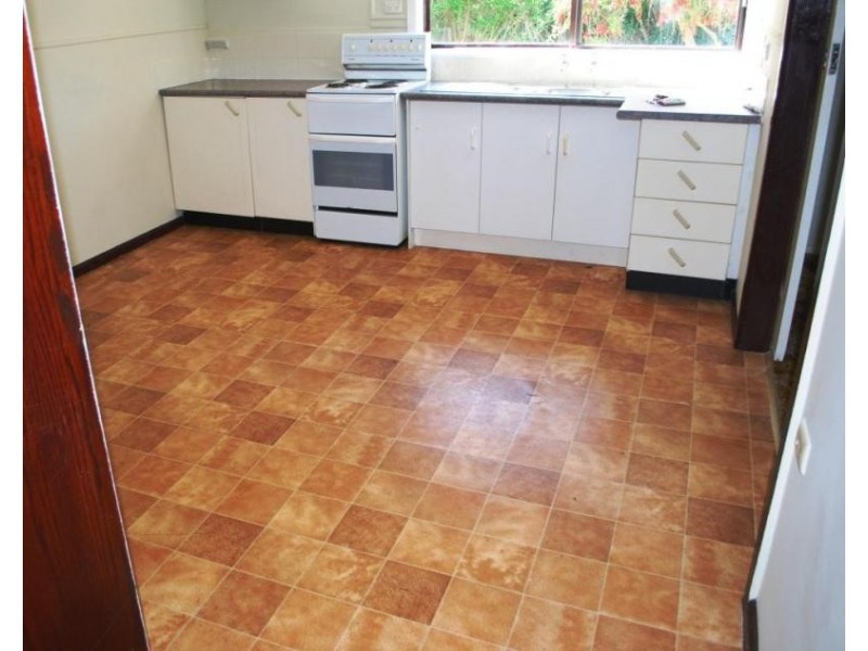 30a Alice Pde, Toukley NSW 2263