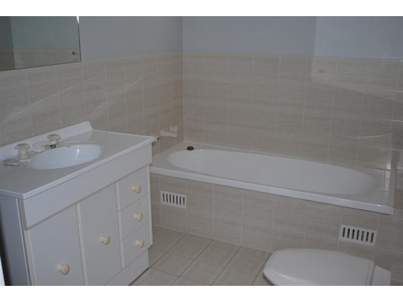 14a Cudgegong St, Budgewoi NSW 2262