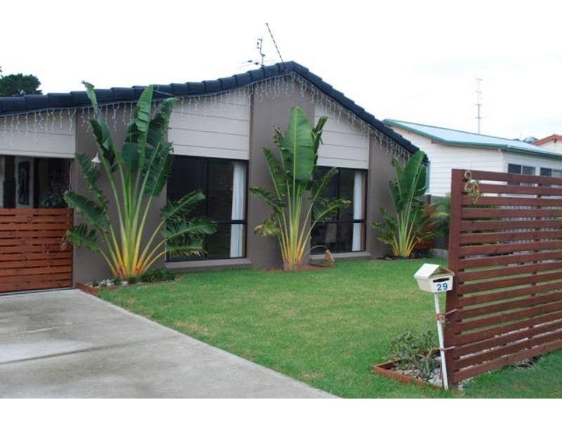 29 Nacooma Road, Buff Point NSW 2262