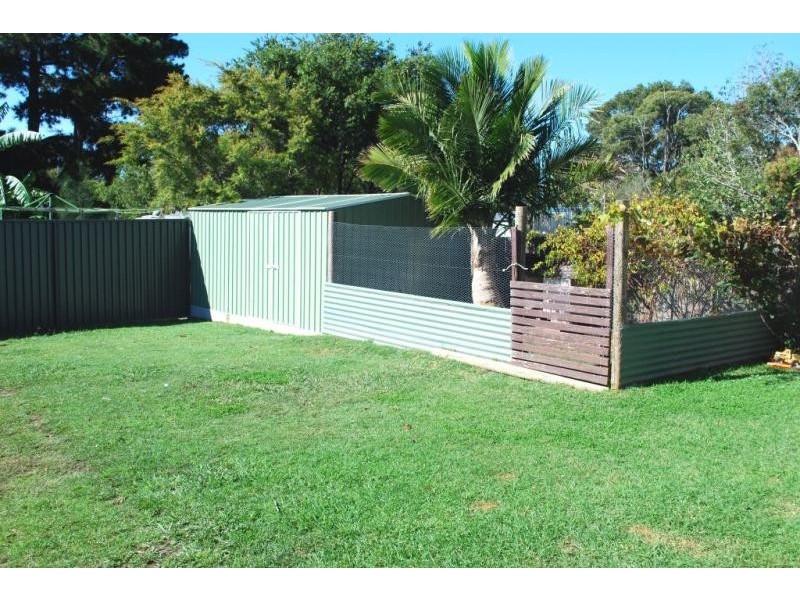 29 Nacooma Road, Buff Point NSW 2262