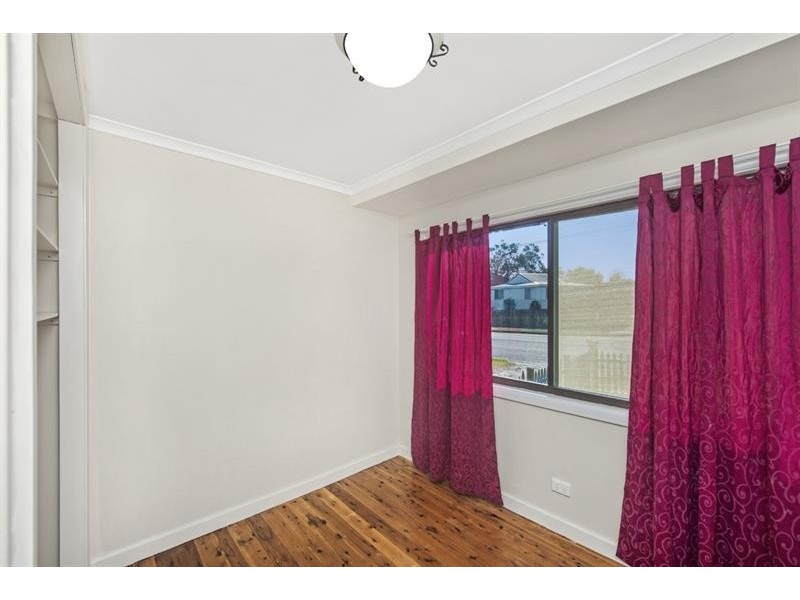 19 Crossingham St, Canton Beach NSW 2263