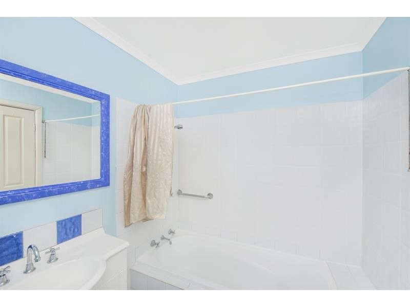 19 Crossingham St, Canton Beach NSW 2263