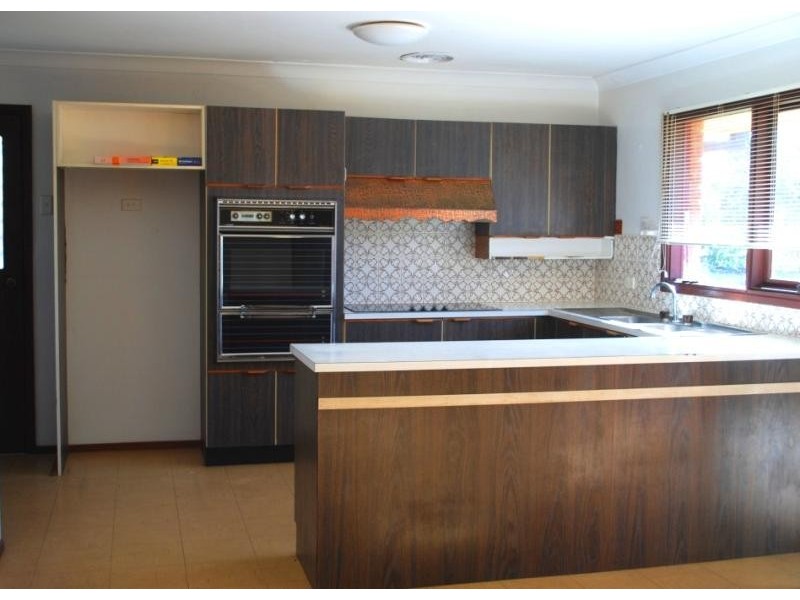 5 Leslie  St, Lake Munmorah NSW 2259