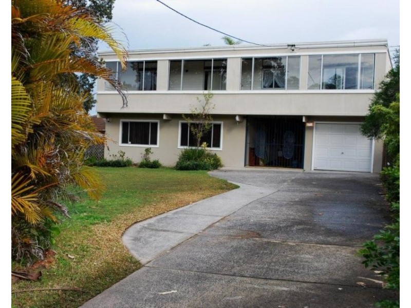 23 Paterson  St, Norah Head NSW 2263