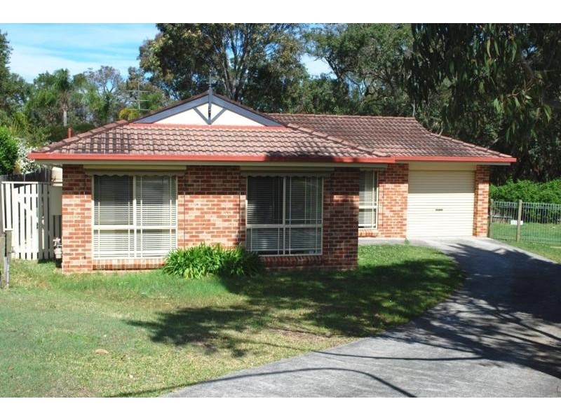 26 Maneela Rd, Buff Point NSW 2262