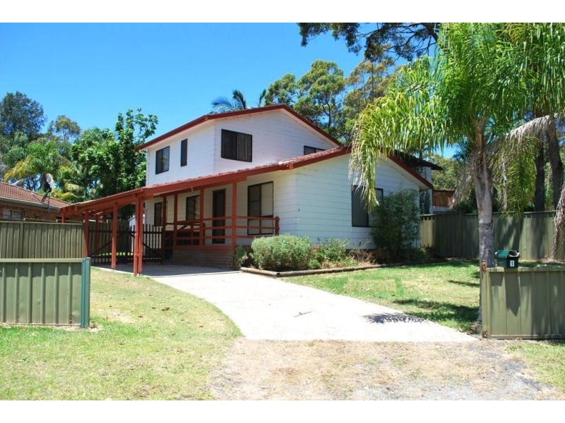 1 Naroo Ave, Summerland Point NSW 2259