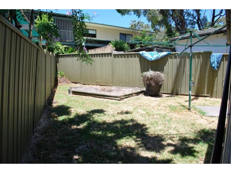 1 Naroo Ave, Summerland Point NSW 2259