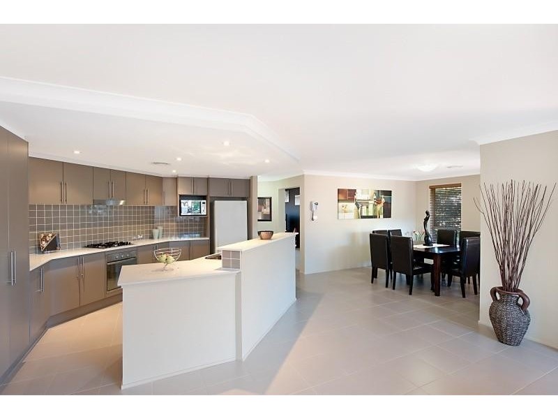 66 Waterside Cres, Woongarrah NSW 2259