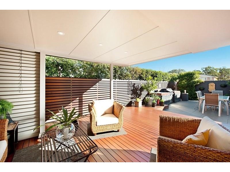 66 Waterside Cres, Woongarrah NSW 2259