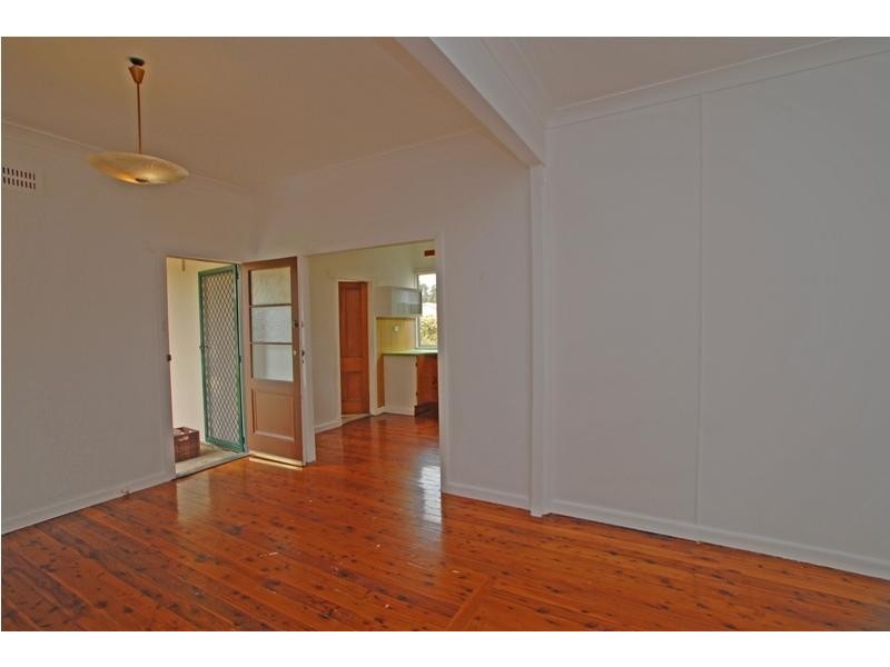 19 Wall Rd, Gorokan NSW 2263