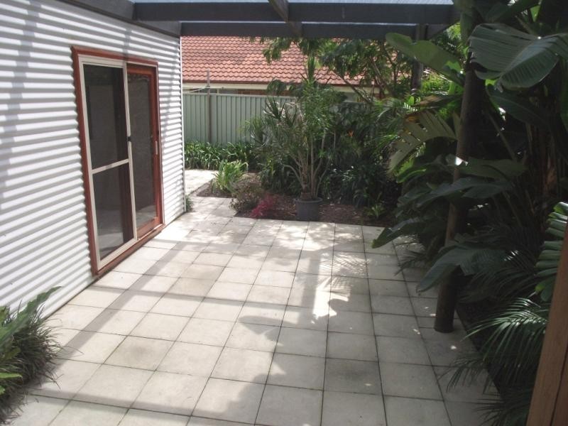 5 Lilo Avenue, Budgewoi NSW 2262