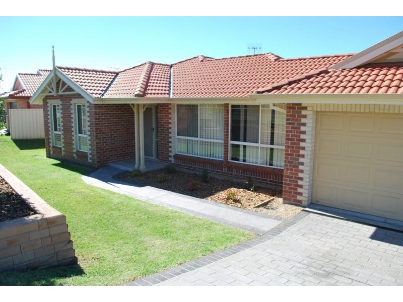 38  Greenhaven  Cct, Woongarrah NSW 2259
