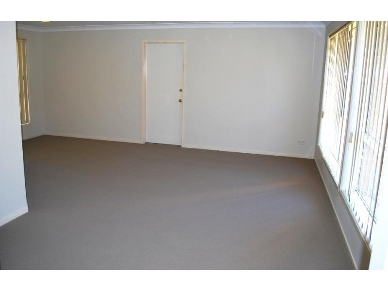 38  Greenhaven  Cct, Woongarrah NSW 2259