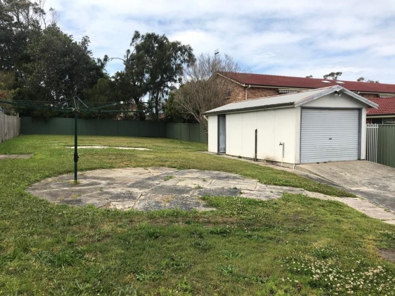 25 Victoria Avenue, Toukley NSW 2263
