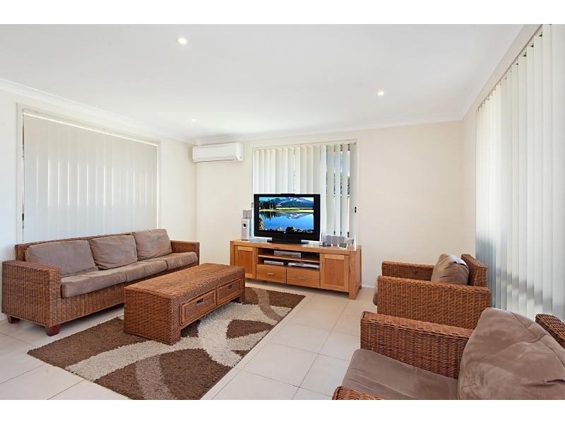 116 Orchid Way, Wadalba NSW 2259