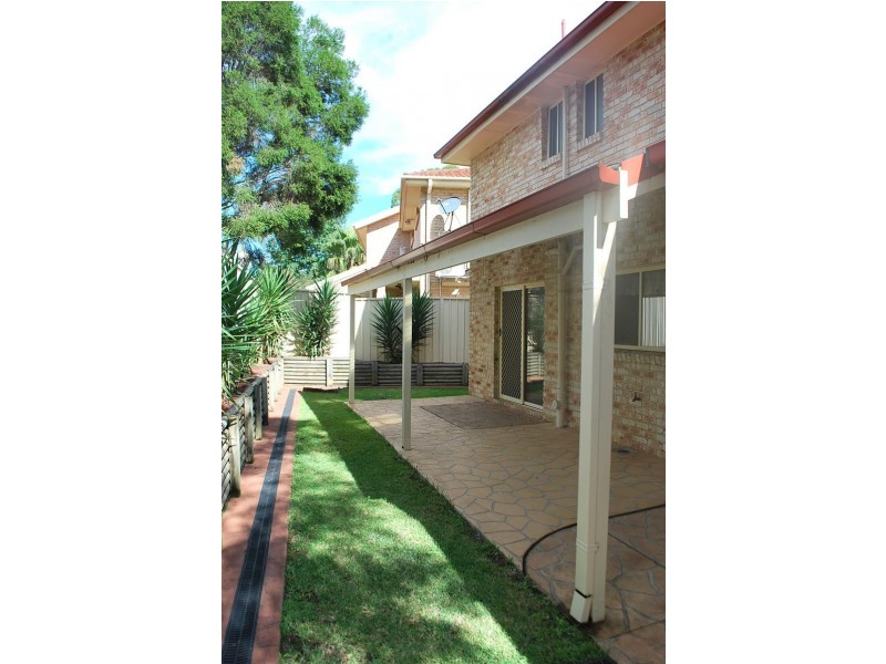 3/24 Bensley Cl, Lake Haven NSW 2263
