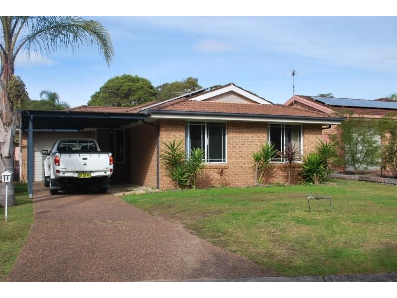11 Myall Cl, Blue Haven NSW 2262