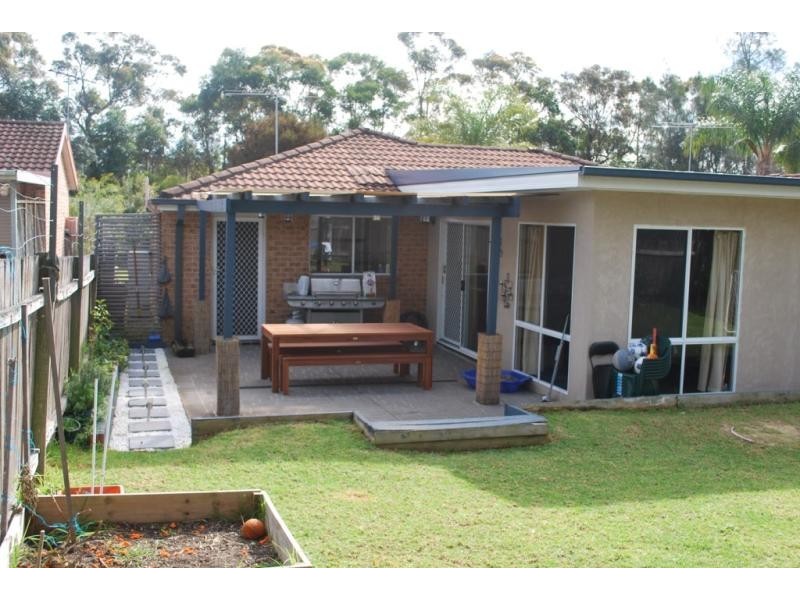 11 Myall Cl, Blue Haven NSW 2262