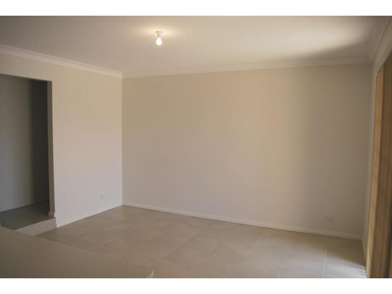 26 Delia Avenue, Budgewoi NSW 2262