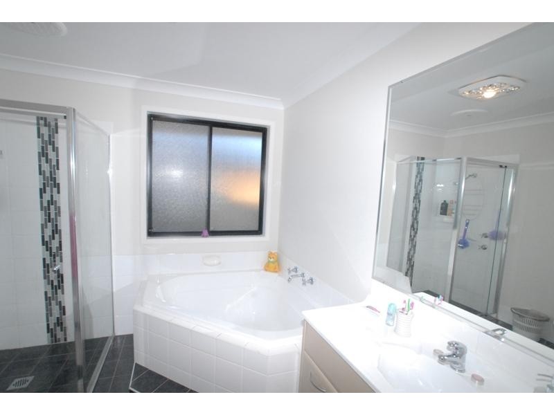 27 Highview Ave, San Remo NSW 2262