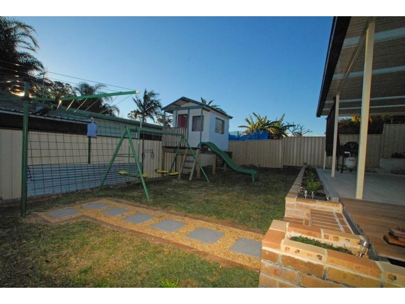 27 Highview Ave, San Remo NSW 2262