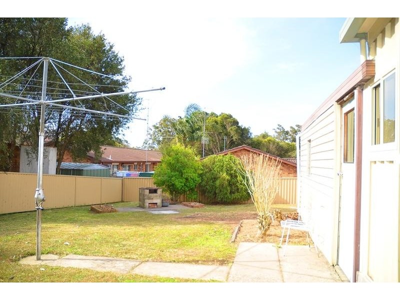 59 Brennon Rd, Gorokan NSW 2263