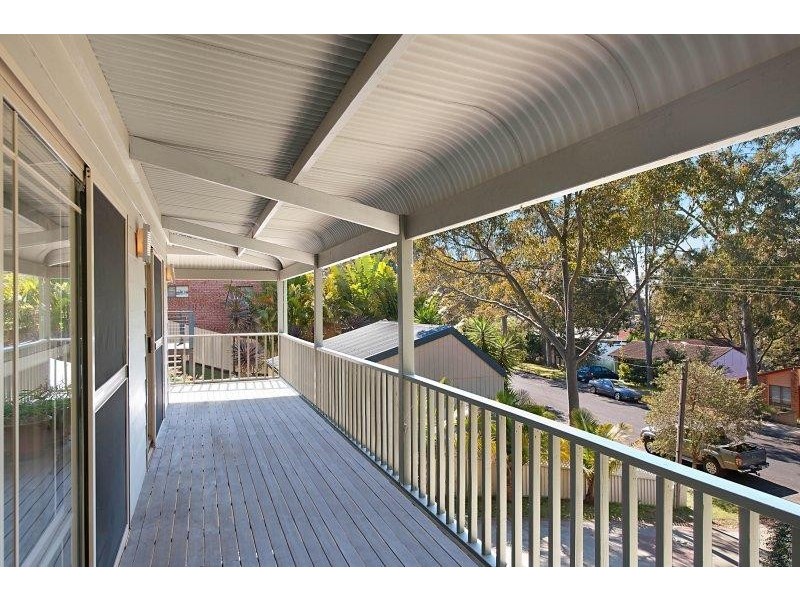 50 Donald Ave, Kanwal NSW 2259