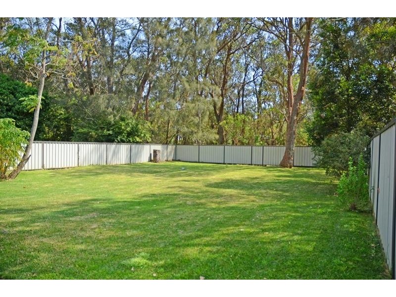 Tuggerawong NSW 2259