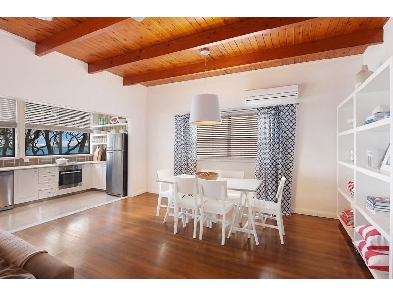 74 Marks Rd, Gorokan NSW 2263
