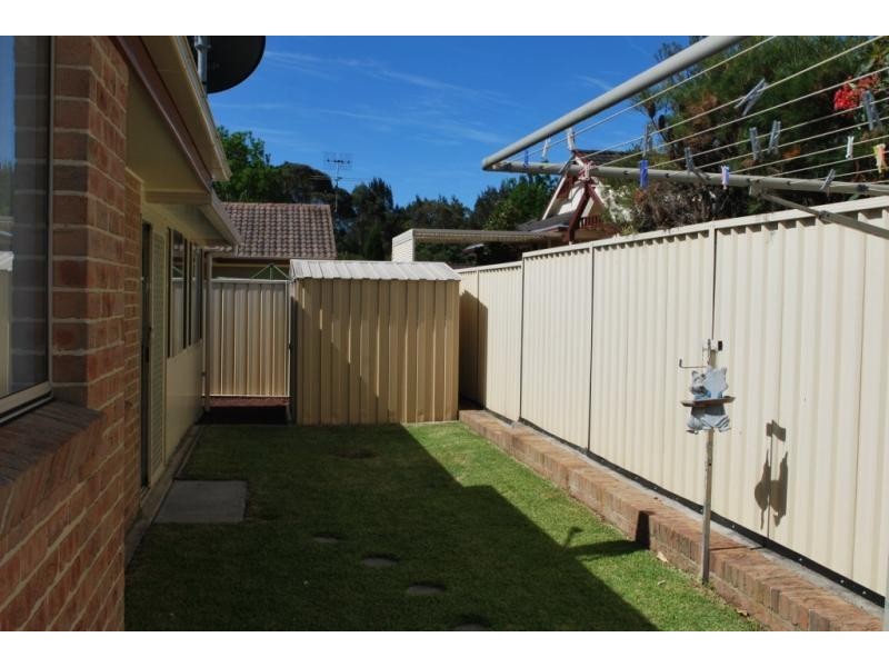 2 Dean Ave, Kanwal NSW 2259