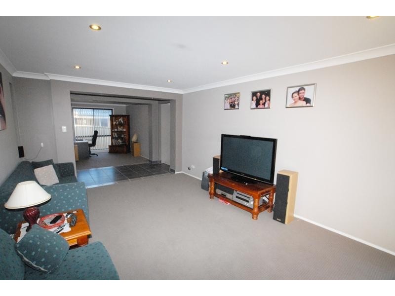 27 Highview Ave, San Remo NSW 2262