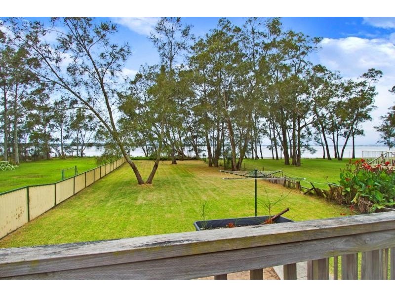 205 Panorama Ave, Charmhaven NSW 2263