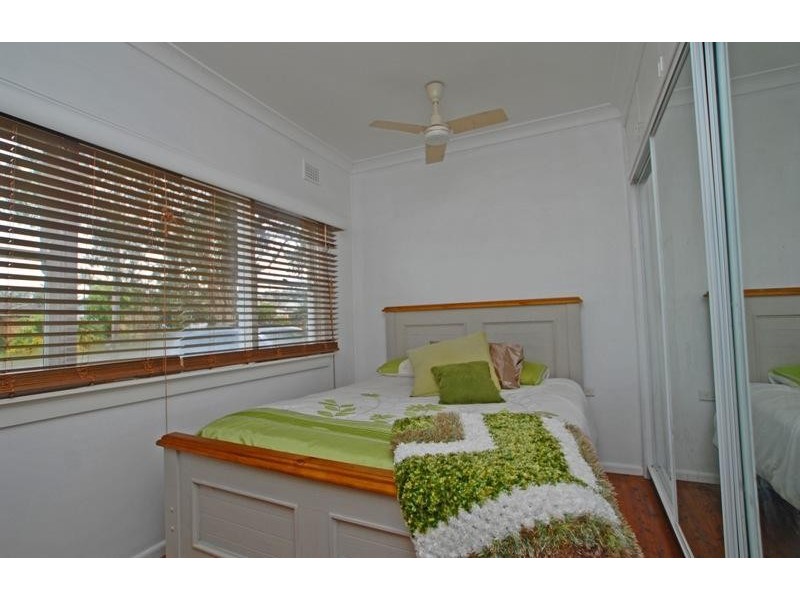 39-41 Howelston  Rd, Gorokan NSW 2263