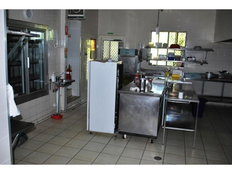 159 Pacific Hwy, Charmhaven NSW 2263