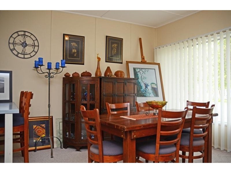 13 Mimosa Rd, Budgewoi NSW 2262