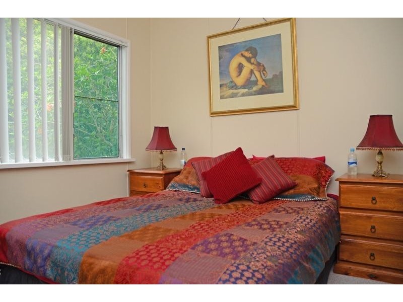 13 Mimosa Rd, Budgewoi NSW 2262