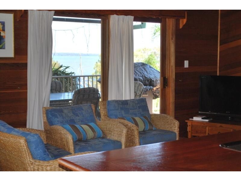 43 Stanley St, Kanwal NSW 2259