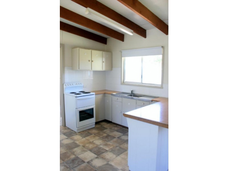 31 Crossingham  St, Toukley NSW 2263