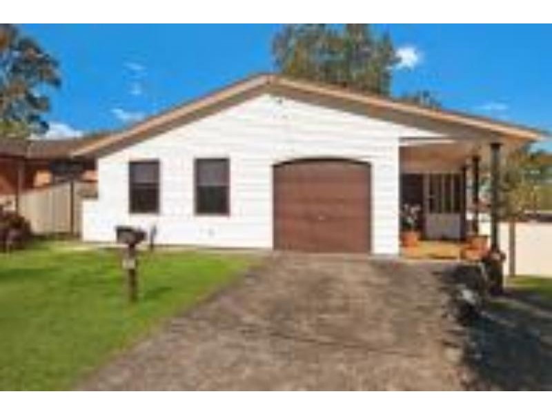 24a Sylvia Avenue, Gorokan NSW 2263